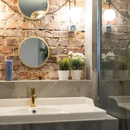 Апартаменти Citystay Elegancki Apartament Z Parkingiem *